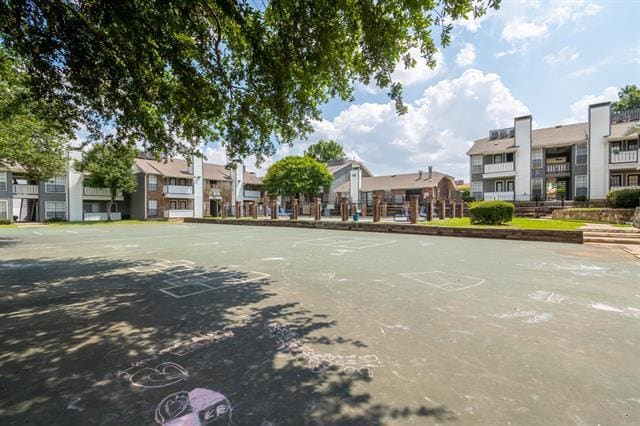 Photo - 1900 Estrada Pkwy