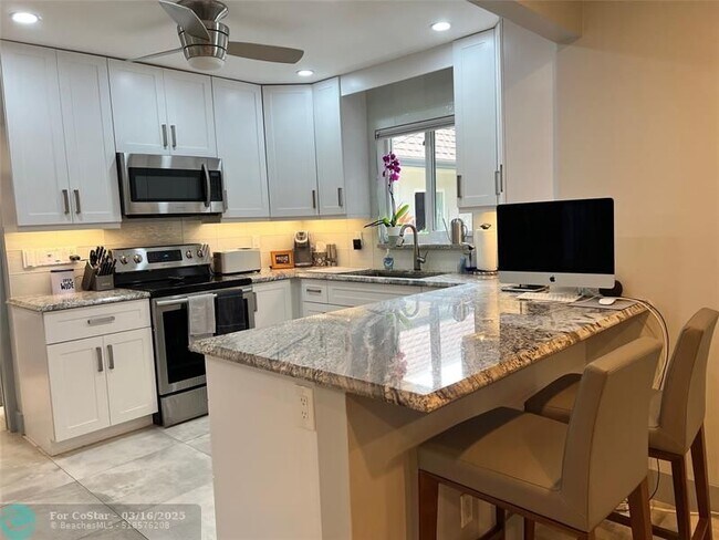 Photo - 4021 N Cypress Dr