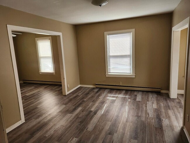 Photo - 1799 Highview Ave