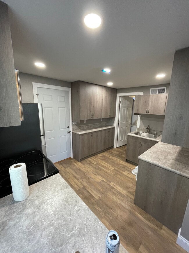 Photo - 205 8th Ave NW Unit A