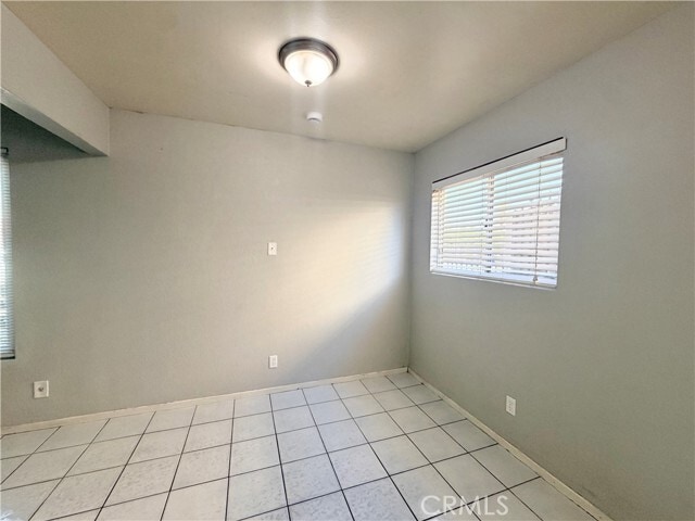 1548 N 11th Ave Unidad B