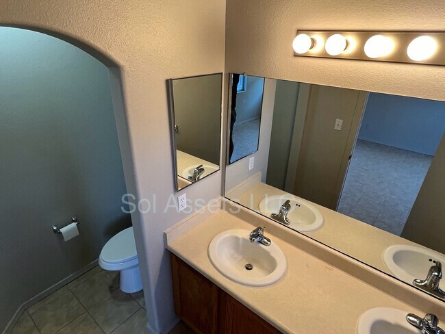 Photo - SALE PENDING - Family Home for Sale in SW ...