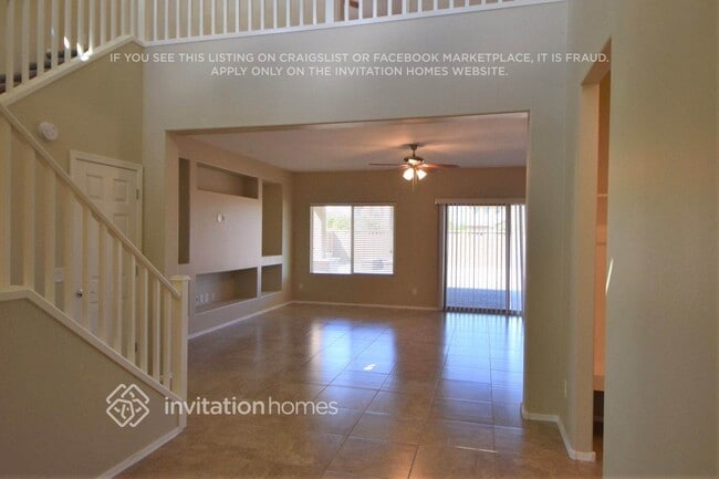 Photo - 17512 W Buchanan St