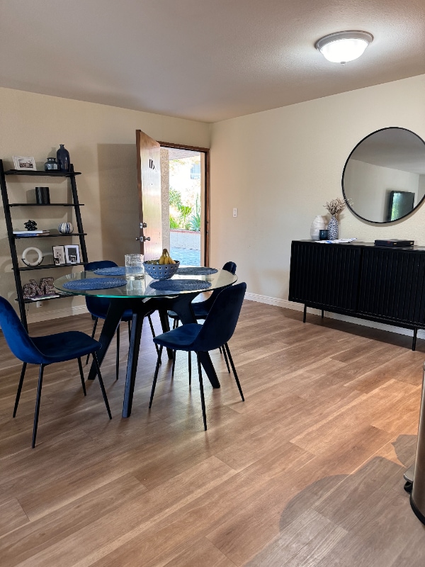 Photo - 2425 Purdue Ave Unidad 105