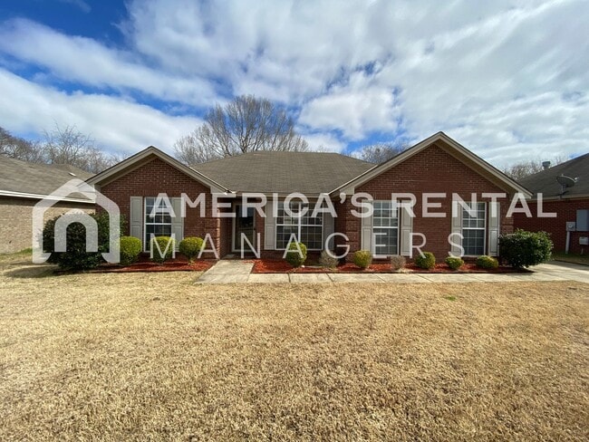 Photo - Home for Rent in Montgomery with Fenced in Backyard!!! New LVP Flooring! View with 48 Hours Notic...