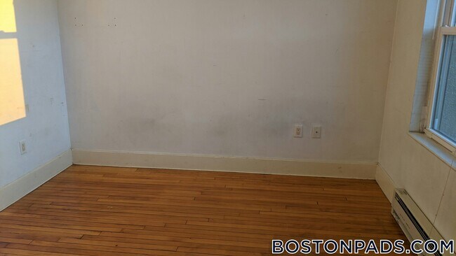 Photo - 1 Centre St Ter Unit 10