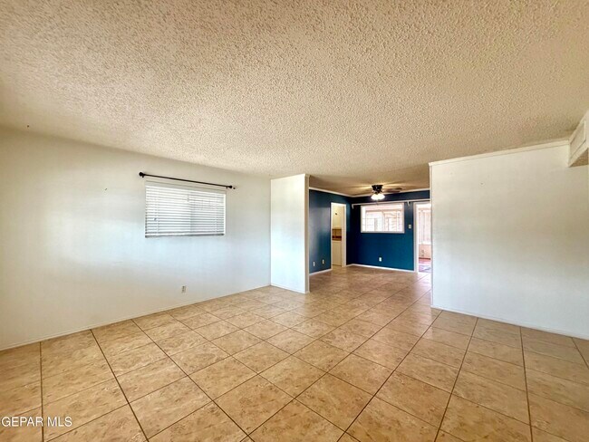 Photo - 3305 Capella Ave