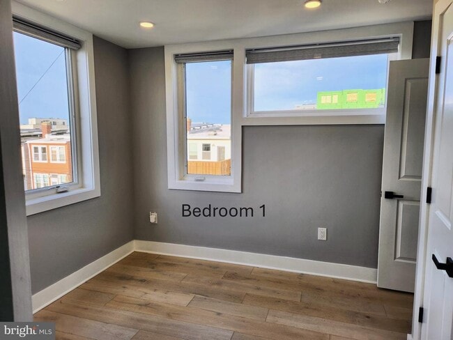 Photo - 1915 H St NE