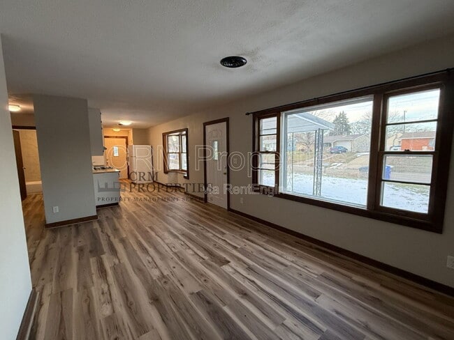 Photo - 805 Miami Blvd