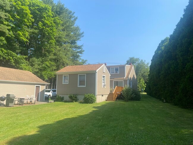 Photo - 94 Brewster Rd