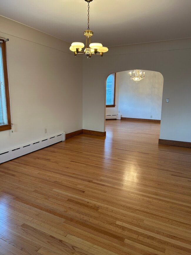 living room - 1440 Penn Ave Unit First floor