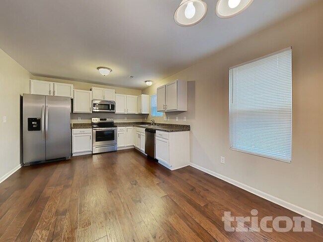 Photo - 4600 Montelena Dr