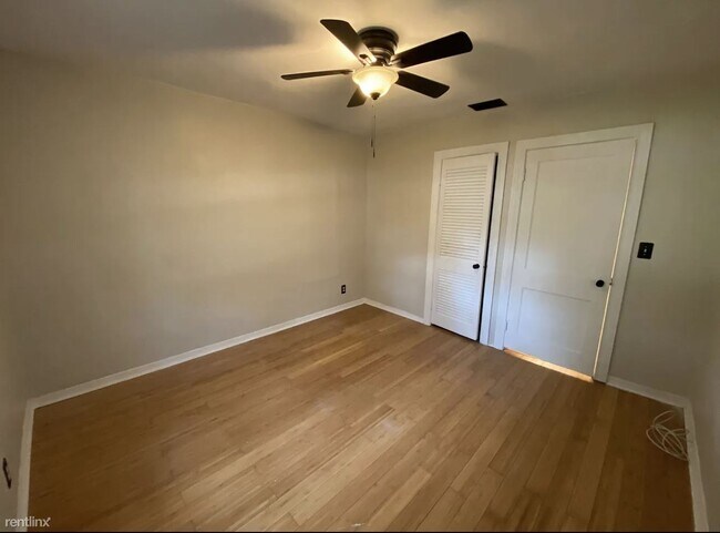 Photo - 2 br, 1 bath House - 4725 1st Avenue South