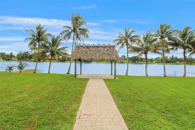 Photo - 10962 SW 117th St