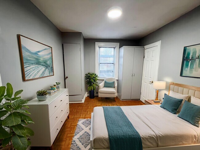 Photo - 419 Plainfield Ave Unit 5