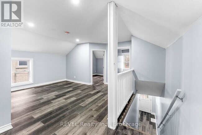 Photo - 30 Division St