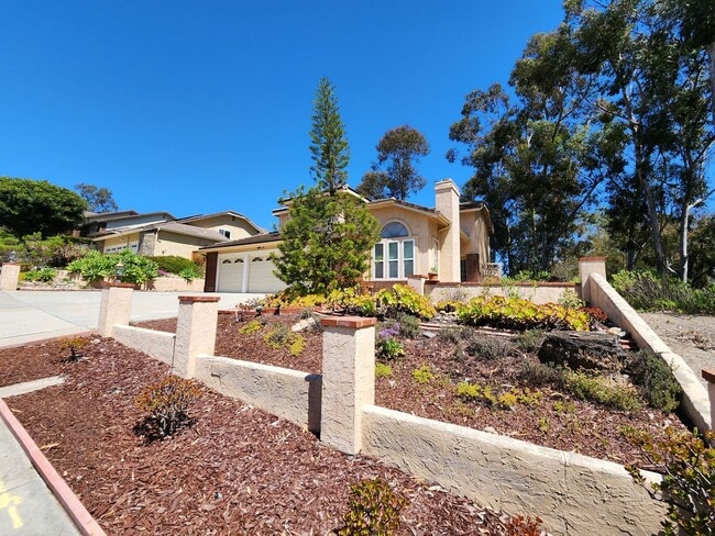 10523 Sunset Ridge Dr