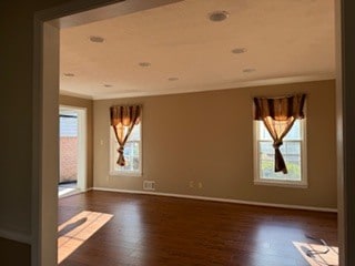 Photo - 698 Shannon Way