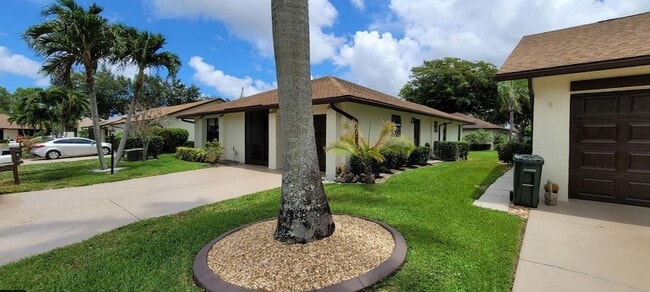 Photo - 6060 Baywood Ln