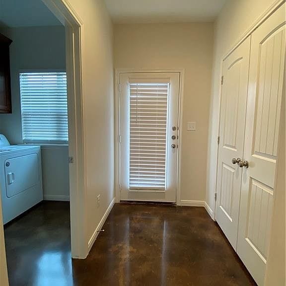 Photo - 1406 Lemon Tree Ln