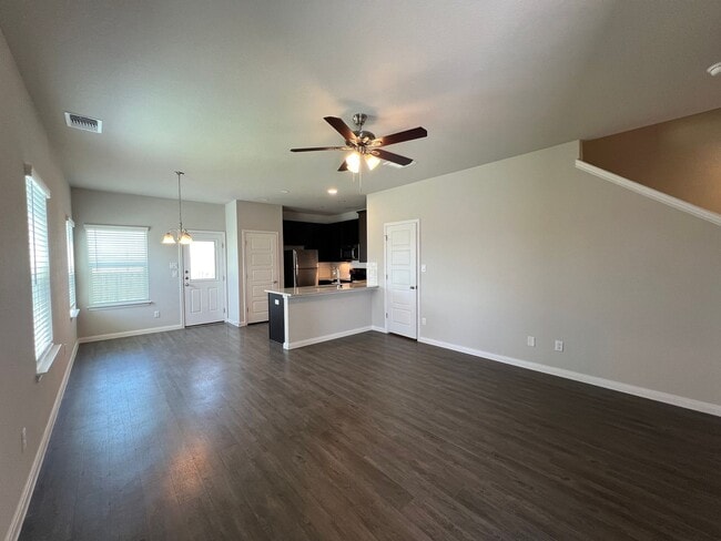 Photo - Luxury 3/2 Duplex in Seguin, Texas