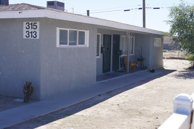 313 Paul Ave Unit Front