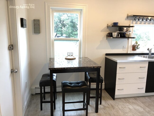 Photo - 47 Franklin St Unit 2