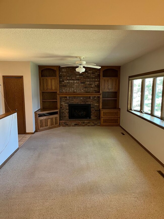 Photo - 3697 Gresham Ave N