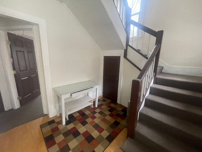 215 Giles St Unit A
