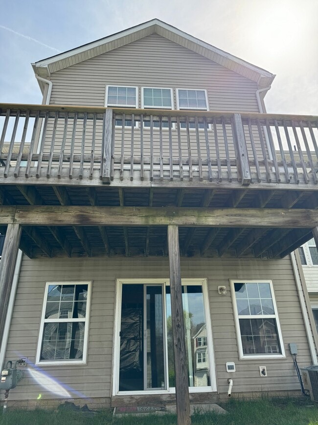 Photo - 15 Lombard Ln