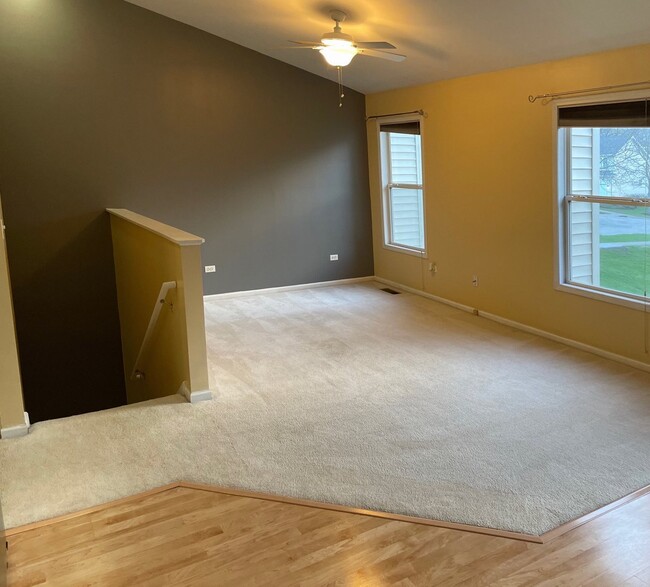 Photo - 1523 Golden Oak Dr