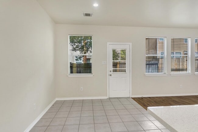 Photo - 39 S Camellia Grove Cir