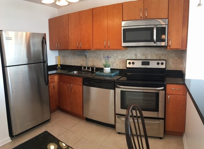 Photo - 5445 N Sheridan Rd Condo Unit 2809