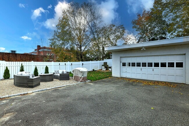 Photo - 40 Hazelwood Ave