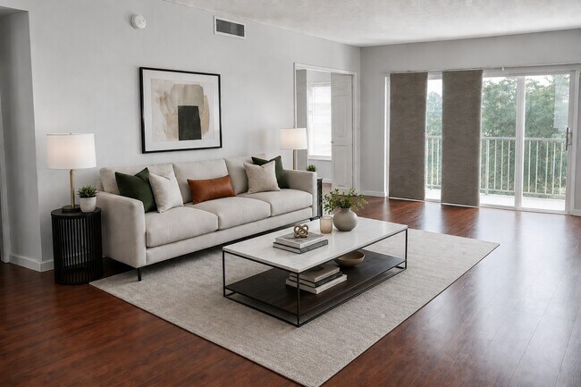 Building Photo - 3150 N Palm Aire Dr Unit Big 2-2 Apartment