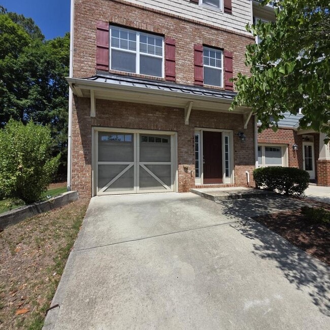 Photo - 294 Linden Park Ln