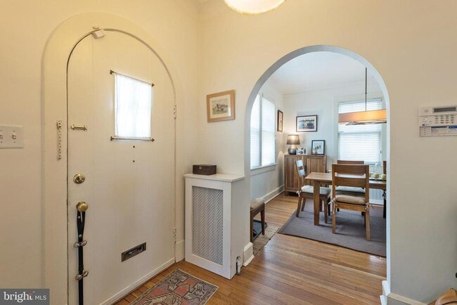 Photo - 5534 Nevada Ave NW