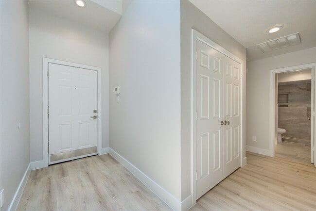 Photo - 4931 Lake Catherine Ct