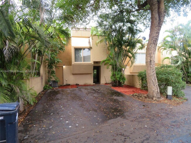 Photo - 13878 SW 67th Terrace Casa Adosada