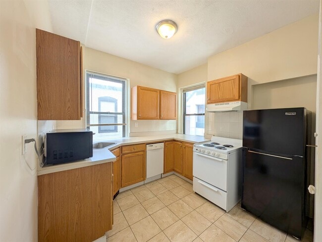 Photo - 77 Hancock St Unit 7