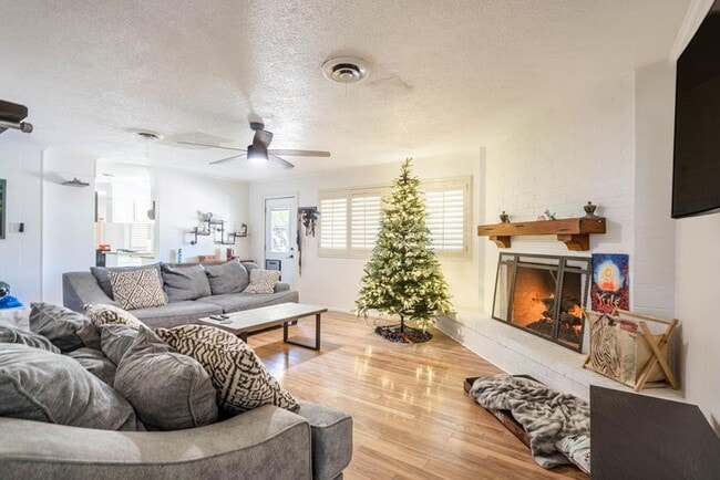 Photo - 3518 Fairmont Dr