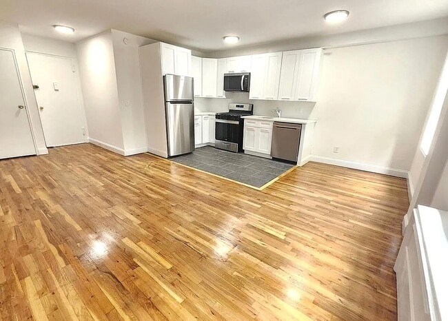Photo - 1725 Edison Ave