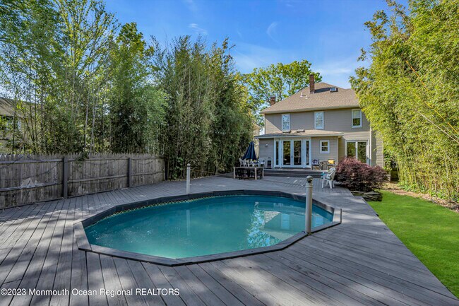 Photo - 925 Fifth Ave