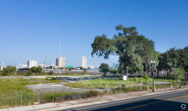 Building Photo - The Station at San Marco Rental