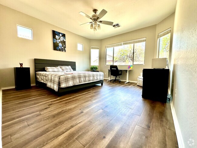 Building Photo - 7413 S 45th Dr Unit 1 Bed Furnished Rental