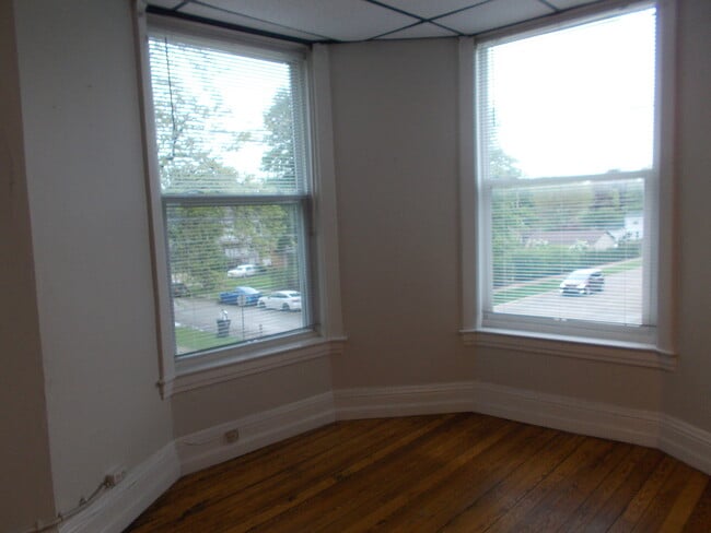 Photo - 2900 Enoch Ave