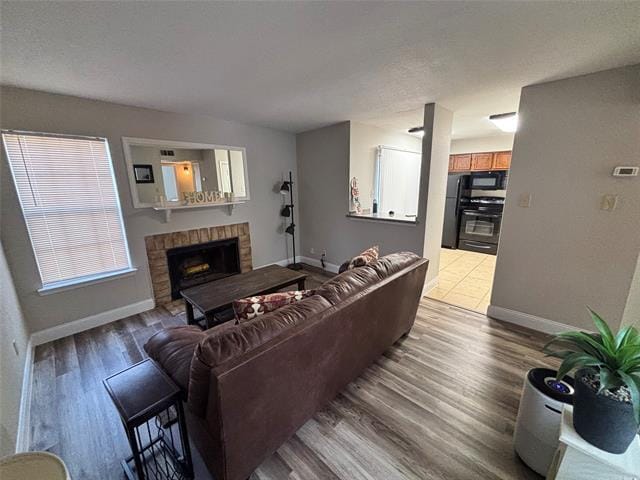 Building Photo - 4748 Old Bent Tree Ln Unit 301