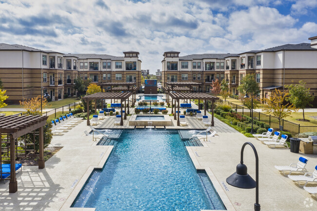 McKinney Square Apartments - McKinney Square Apartments