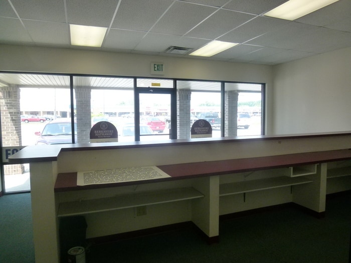 Commercial Space on Fort Harrison - Commercial Space on Fort Harrison House