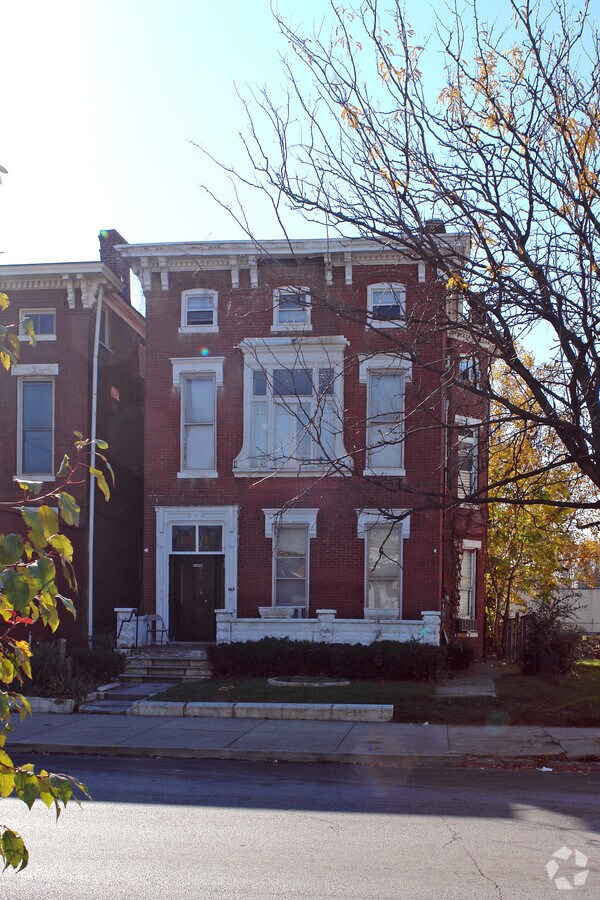 Photo - 518 W Breckinridge St